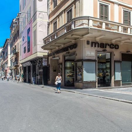 Piazza Di Spagna Luxury Apartment Рим Екстериор снимка