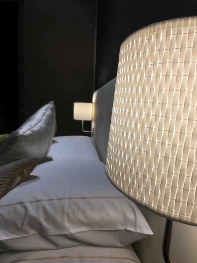 Piazza Di Spagna Luxury Apartment Рим Екстериор снимка